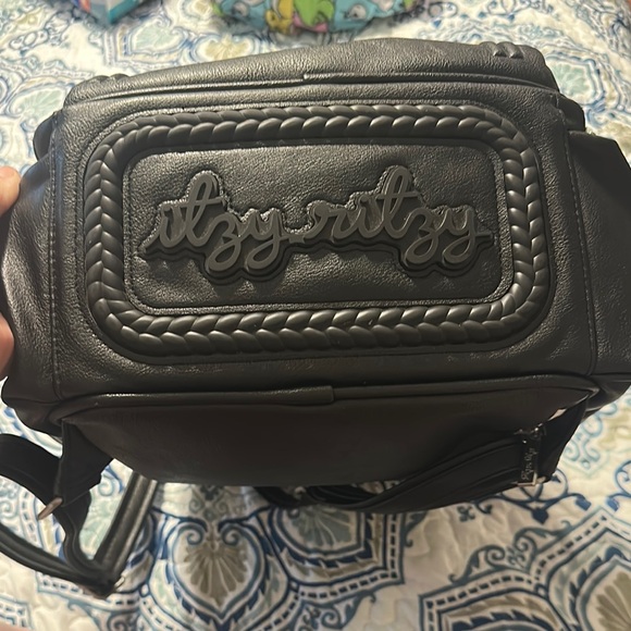 Itzy Ritzy Mini Diaper Bag - Picture 2 of 9